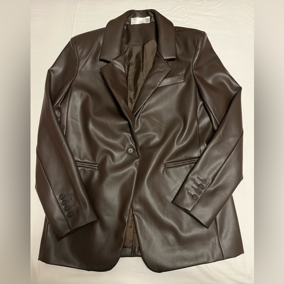 Brown Vegan Leather Blazer - Seven Sisters - Picture 3 of 9